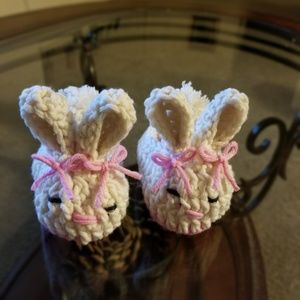 New baby girl slippers and headband